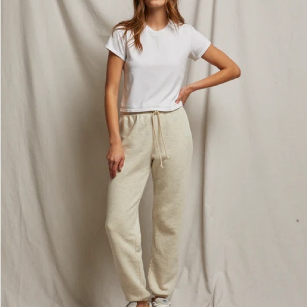 NWT Perfectwhitetee Michelle fleece joggers Size Small- Color Oatmeal